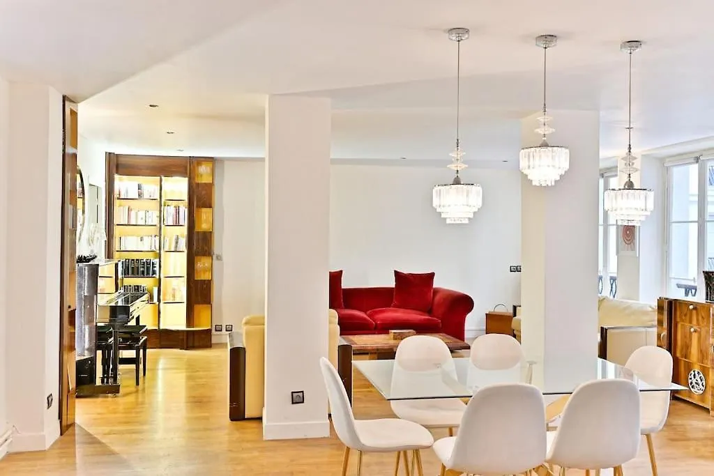 Apartment Grand Appartement Central Paris 150M2 - II