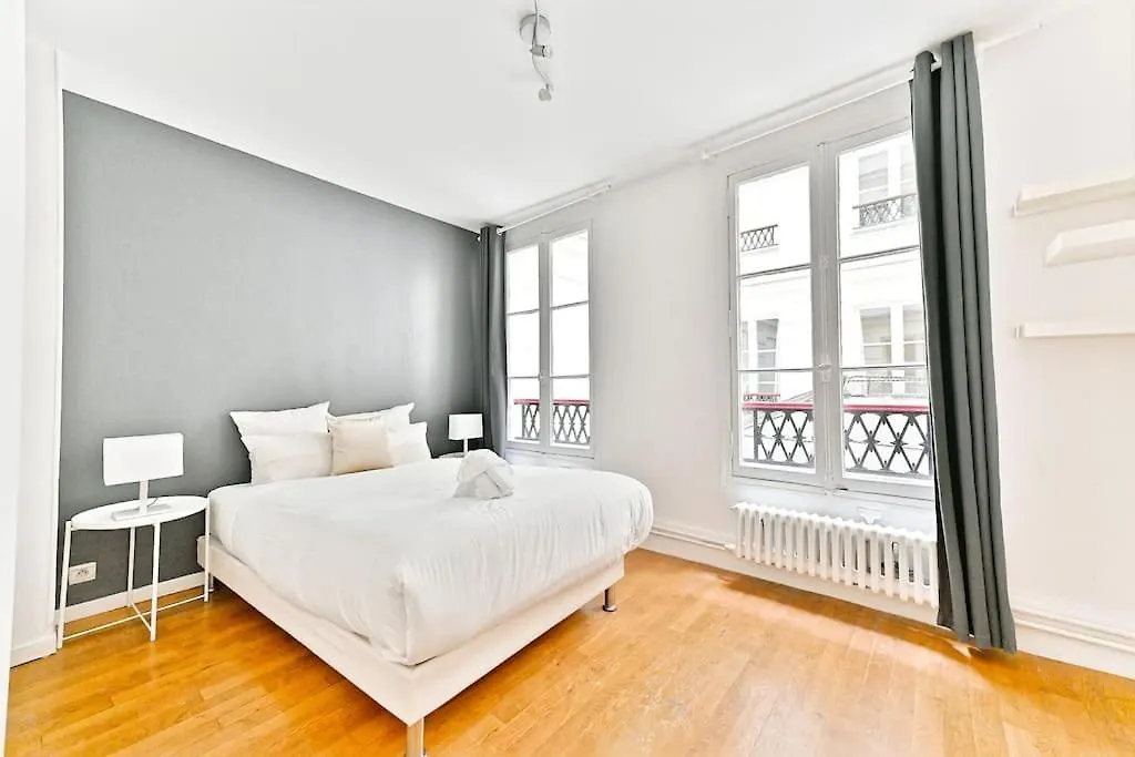 Grand Appartement Central Paris 150M2 - II