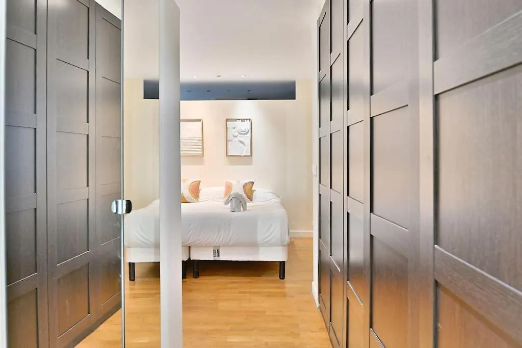 Grand Appartement Central Paris 150M2 - II