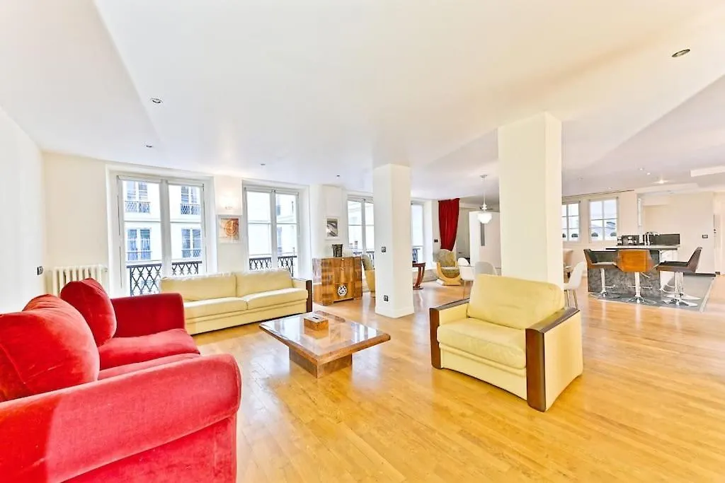 Grand Appartement Central Paris 150M2 - II Apartment