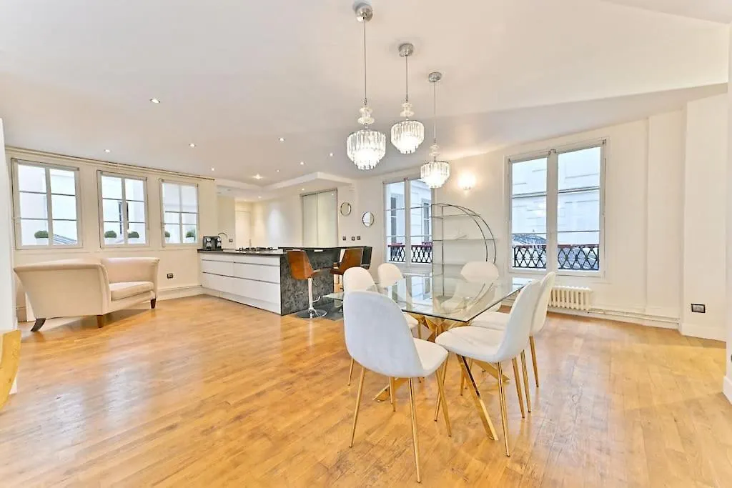 Apartment Grand Appartement Central Paris 150M2 - II