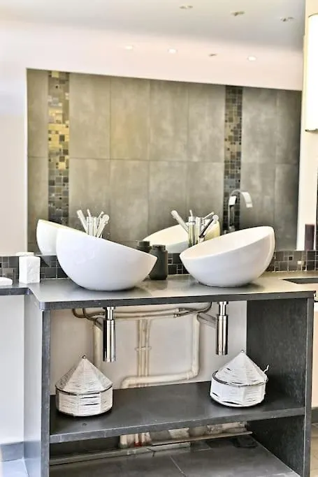 Grand Appartement Central Paris 150M2 - II 0*,  France